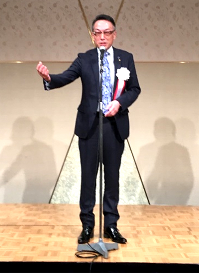 鶴田副会長による中締め挨拶