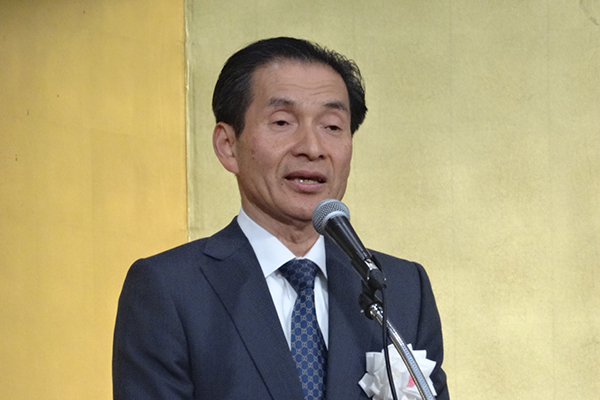 尾池副会長の乾杯